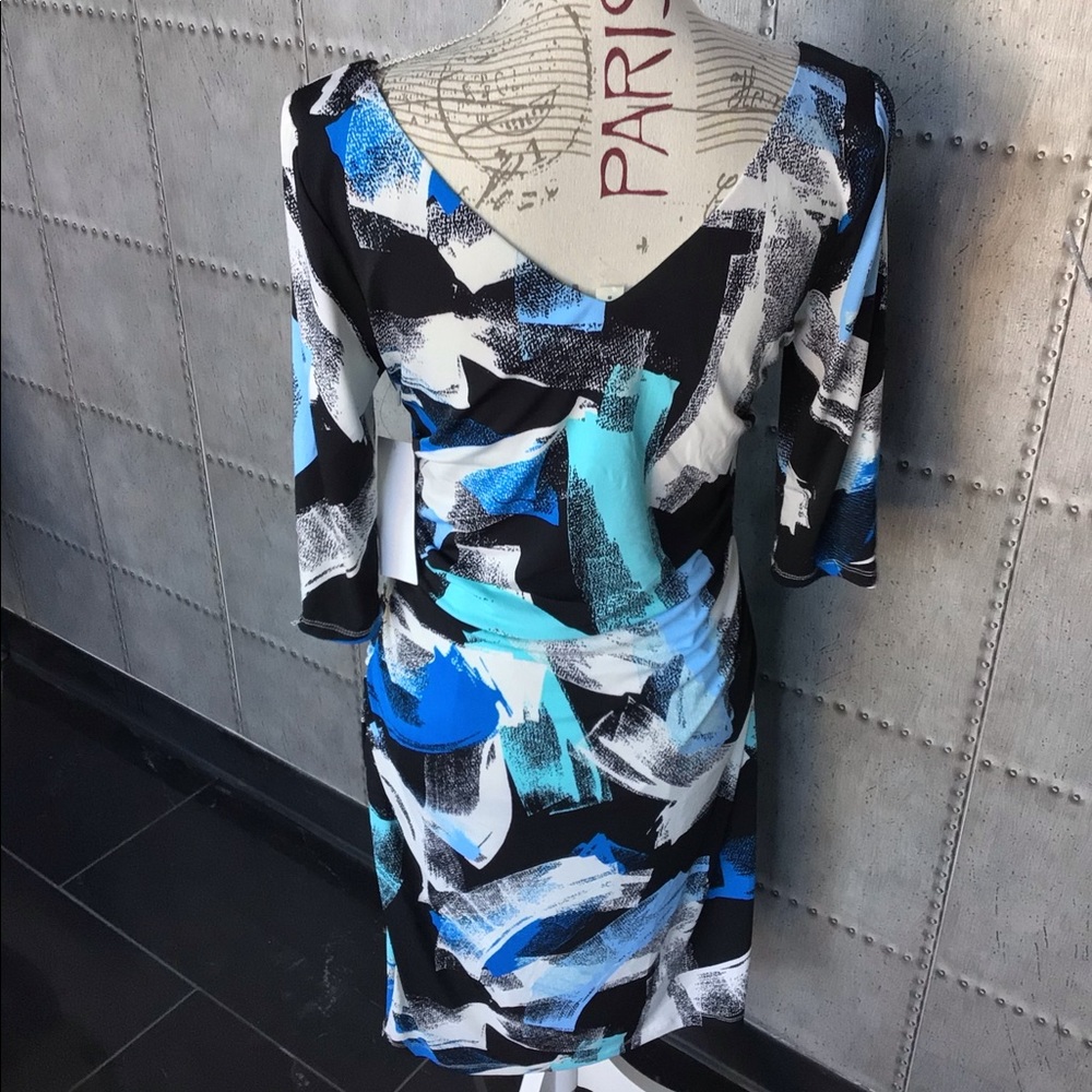 Dress - Picture 3 of 4